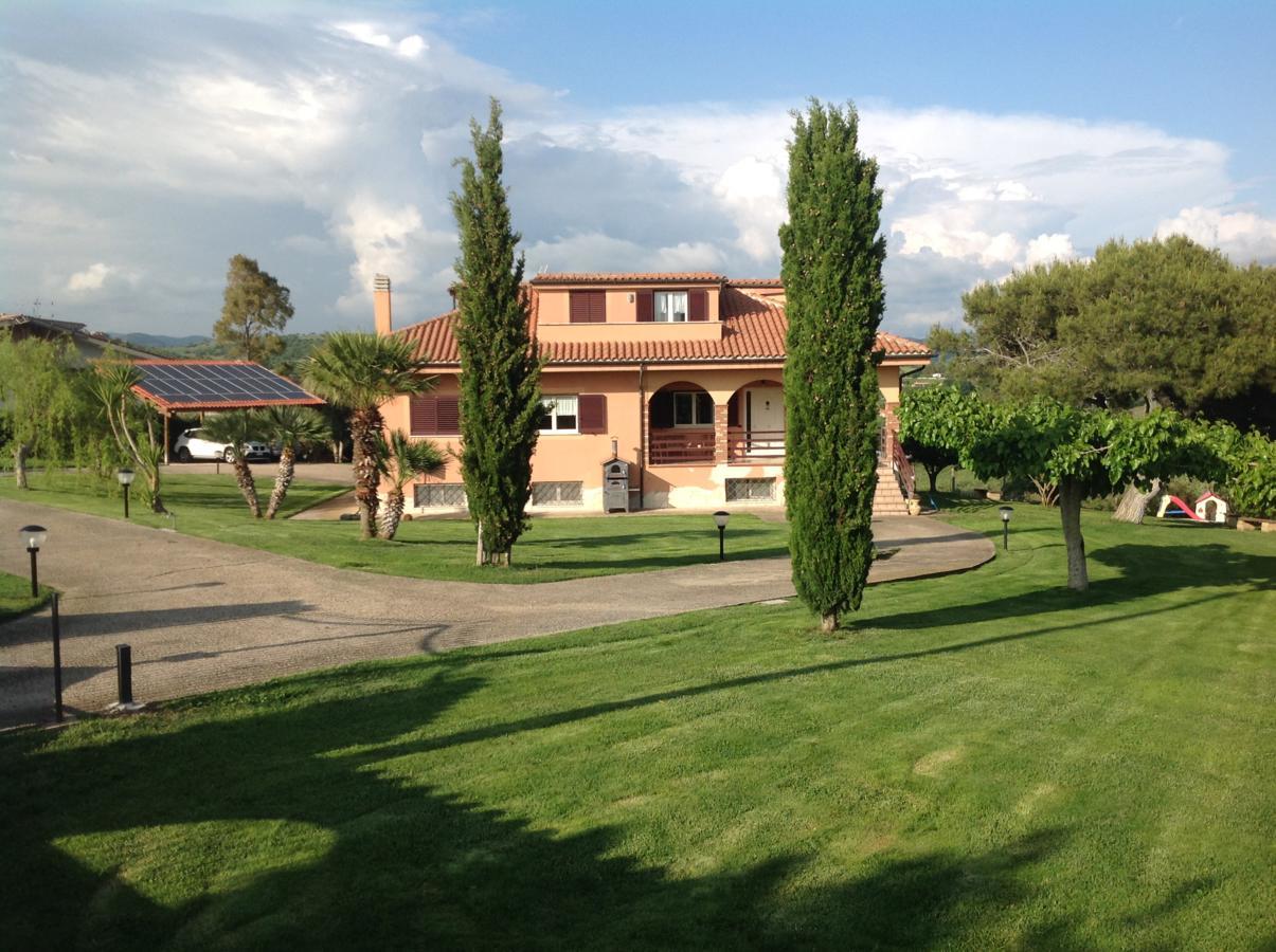 Bed & Breakfast La Volpe E L'Uva Santa Marinella Exteriör bild